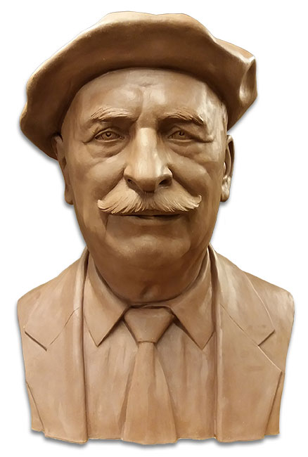 Bust in tribute to a man. Sculptors in Madrid