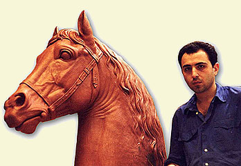 Monumento de un caballo en Ripollet, Barcelona 2001
